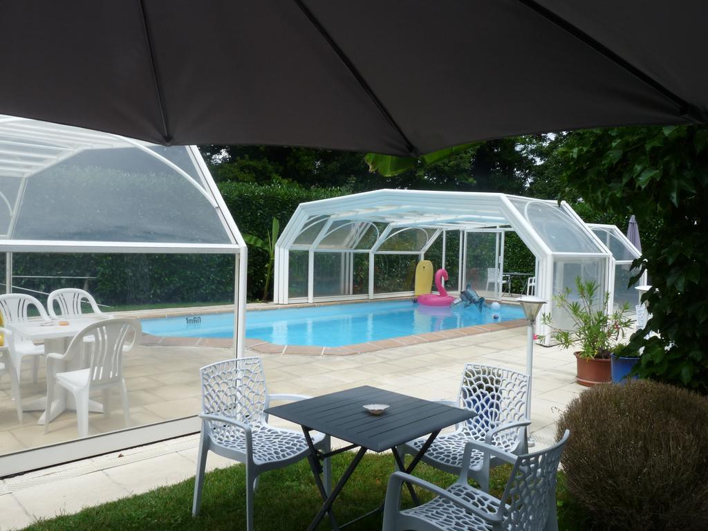 Ariane Hotel Joué-lés-Tours Bagian luar foto