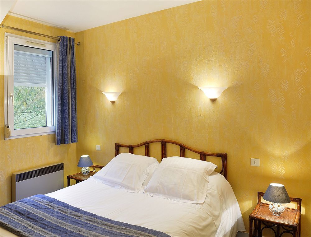 Ariane Hotel Joué-lés-Tours Bagian luar foto