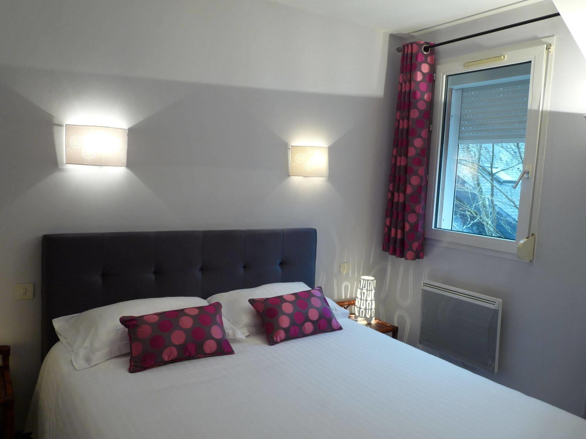Ariane Hotel Joué-lés-Tours Bagian luar foto